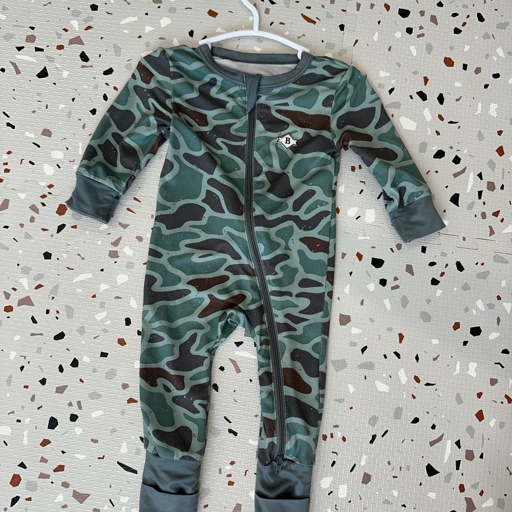 BURLEBO Forest Camo Kids Footie